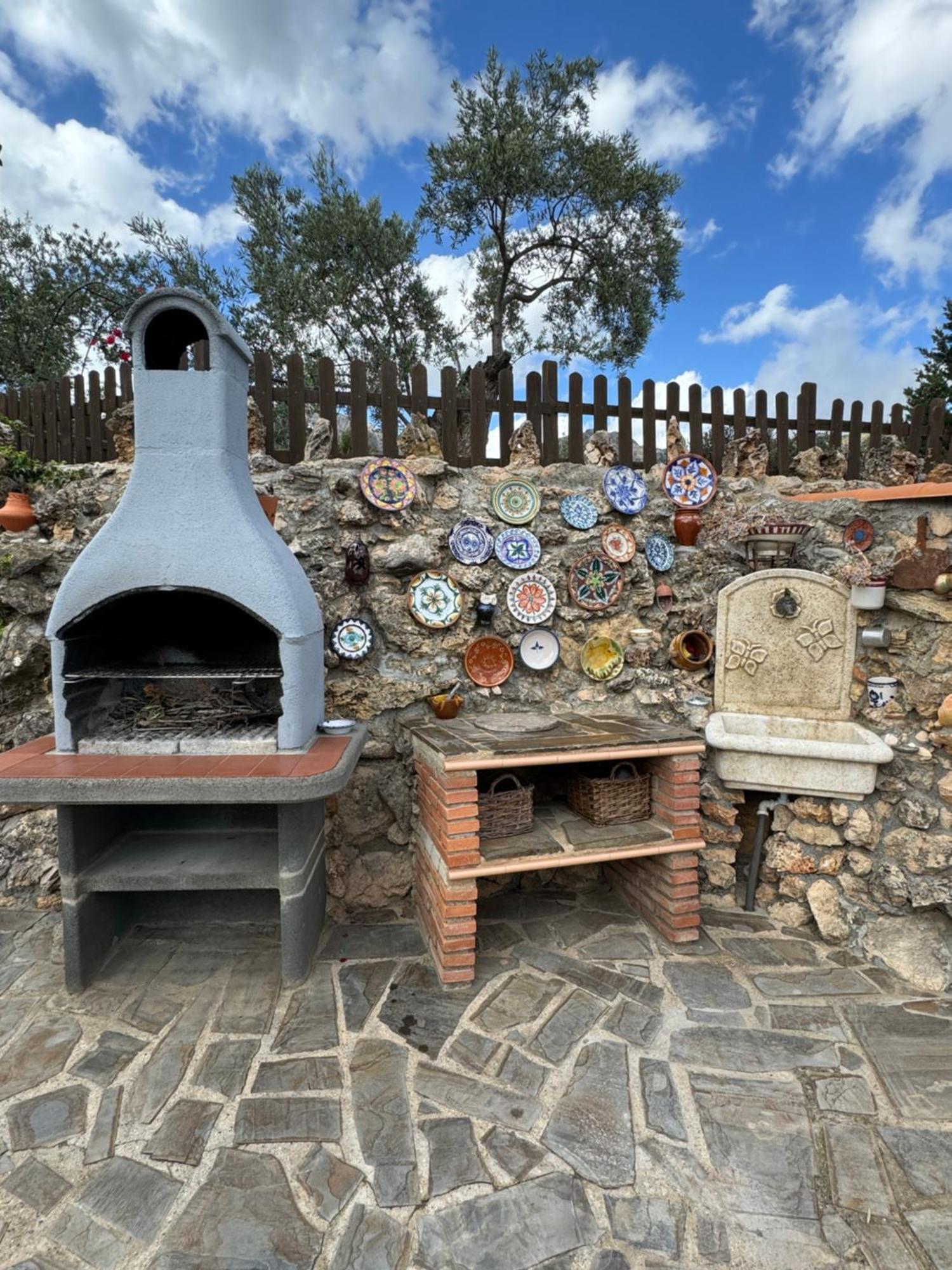 Villa El Pedregal - Parque Sierra De Nieves